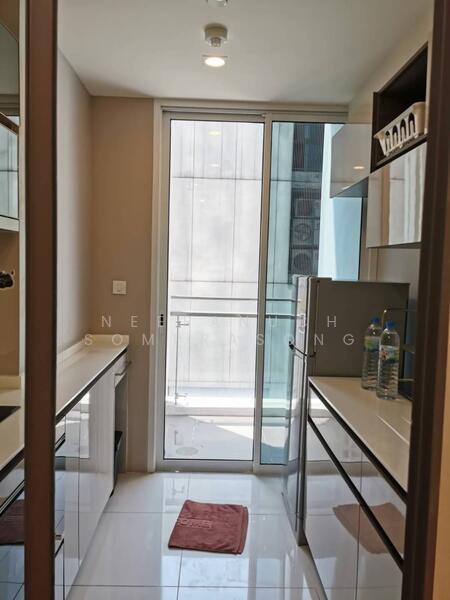 The Room Sathorn, Bangkok, 78 Pan Road, Silom, Bang Rak, Bangkok, 1 Bedroom, 47 sqm, Condo For Sale, by Neeranuch Somprasong, 500112169 - DDproperty.com