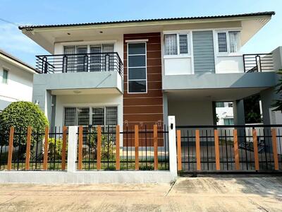 ขาย - ขายบ้านเดี่ยว 2 ชั้น พร้อมเฟอร์ทั้งหลัง สภาพเยี่ยม, นครราชสีมา