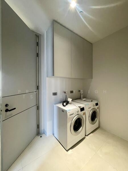 Vittorio 39, Bangkok, 8 Sukhumvit, Khlong Tan Nua, Watthana, Bangkok, 2 Bedrooms, 126 sqm, Condo For Rent, by PROPERTYSIGHTS REAL ESTATE, 500112310 - DDproperty.com