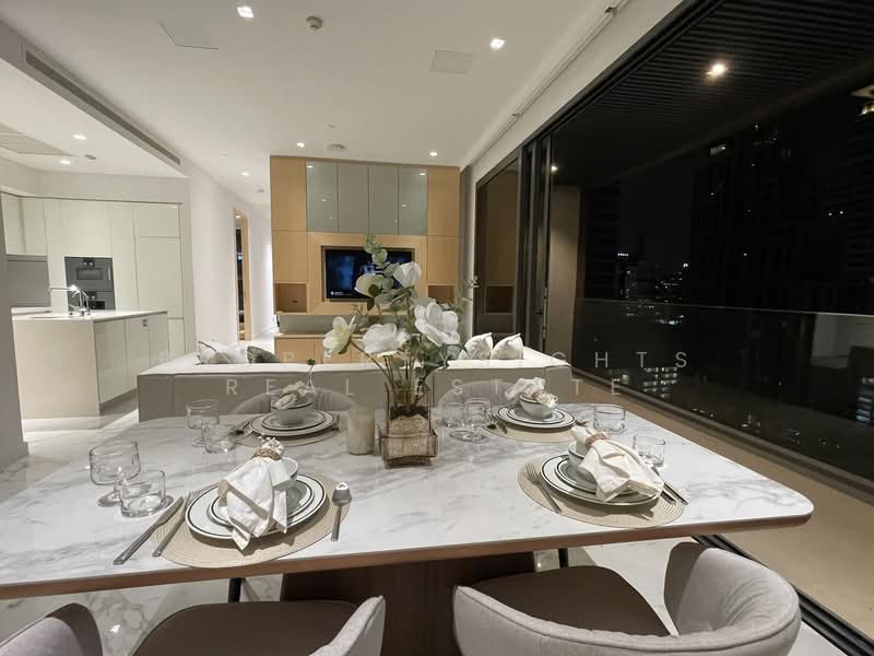 Vittorio 39, Bangkok, 8 Sukhumvit, Khlong Tan Nua, Watthana, Bangkok, 2 Bedrooms, 126 sqm, Condo For Rent, by PROPERTYSIGHTS REAL ESTATE, 500112310 - DDproperty.com