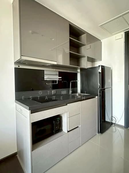 For Rent - Oka Haus Sukhumvit 36, Bangkok