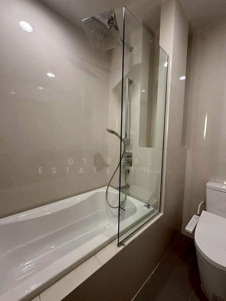 For Rent - Oka Haus Sukhumvit 36, Bangkok