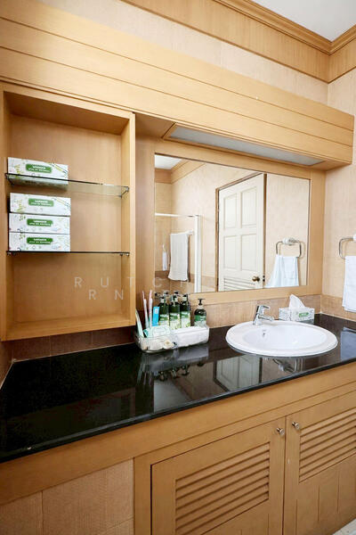 บ้านสวยให้เช่า – โซนต้นเปา | สันกำแพง เชียงใหม่ ค่าเช่า 45,000 บาท / เดือน รหัสทรัพย์ : No.13H685, Chiang Mai, San Ton Pao, San Kamphaeng, Chiang Mai, 3 Bedrooms, 180 sqm, Single Detached House For Rent, by Rutchaporn Tunsiri, 500112607 - DDproperty.com