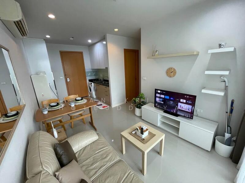 Circle Condominium, Bangkok, 1674 Soi Petchaburi 36 Petchaburi Road, Makkasan, Ratchathewi, Bangkok, 1 Bedroom, 40 sqm, Condo For Sale, by Tanakrit Chotbuddkayan, 500112658 - DDproperty.com