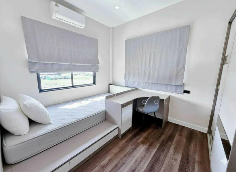 บูเลอวาร์ด บางนา-กม.5, Samut Prakan, Bang Kaeo, Bang Plee, Samut Prakan, 4 Bedrooms, 237 sqm, Single Detached House For Rent, by ERA Holding (Thailand) Co., Ltd., 500112715 - DDproperty.com