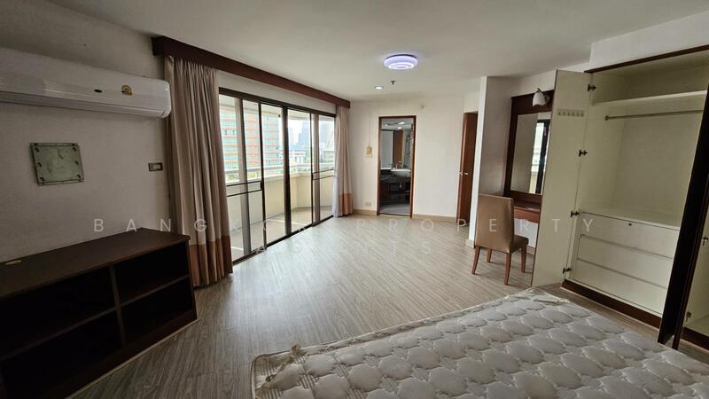 Baan Suanpetch, Bangkok, 18 Soi Sukhumvit 39, Khlong Tan Nua, Watthana, Bangkok, 2 Bedrooms, 135 sqm, Condo For Rent, by BANGKOK PROPERTY AGENTS, 500112724 - DDproperty.com