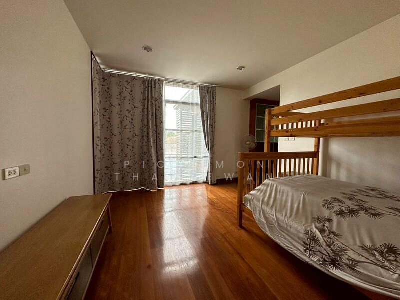 4-BR House, Bangkok, Khlong Tan Nua, Watthana, Bangkok, 4 Bedrooms, 700 sqm, Single Detached House For Rent, by Pichamon Thaneewan, 500112866 - DDproperty.com