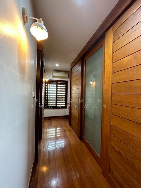 4-BR House, Bangkok, Khlong Tan Nua, Watthana, Bangkok, 4 Bedrooms, 700 sqm, Single Detached House For Rent, by Pichamon Thaneewan, 500112866 - DDproperty.com