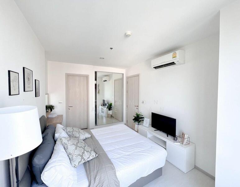 Rhythm Sukhumvit 42, Bangkok, Soi Sukhumvit 42, Sukhumvit Road, Phra Kanong, Khlong Toei, Bangkok, 1 Bedroom, 45 sqm, Condo For Sale, by Pichamon Thaneewan, 500112956 - DDproperty.com