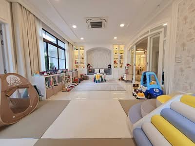 ขาย - Nantawan Rama 9 - New Krungthepkreetha : นันทวัน พระราม 9 - กรุงเทพกรีฑาตัดใหม่, กรุงเทพ