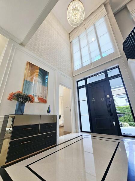 Nantawan Rama 9 - New Krungthepkreetha, Bangkok, Saphan Sung, Saphan Sung, Bangkok, 5 Bedrooms, 449 sqm, Single Detached House For Rent, by Tayfun  Suebsarakham , 500113030 - DDproperty.com