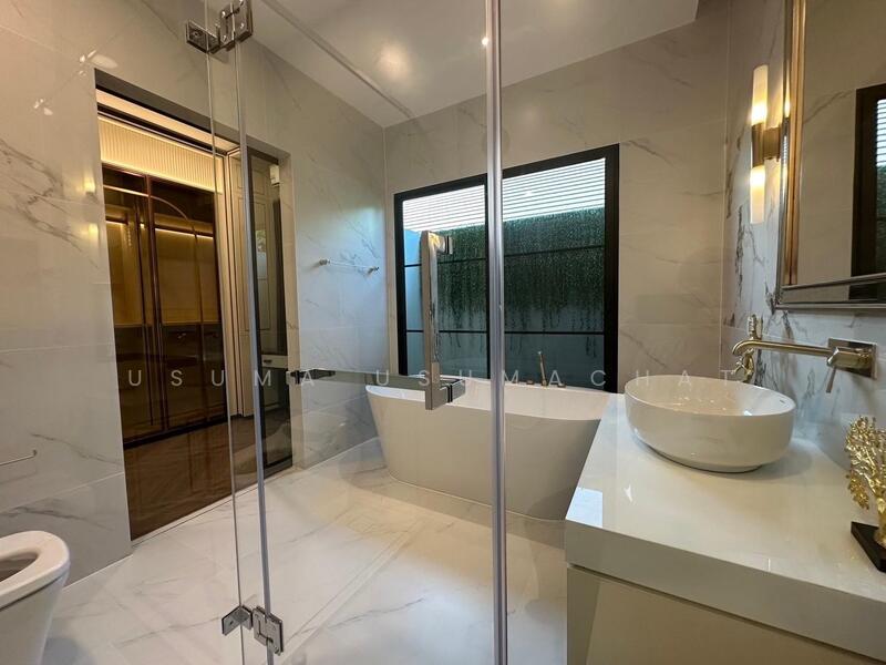 Nantawan Rama 9 - New Krungthepkreetha, Bangkok, Saphan Sung, Saphan Sung, Bangkok, 5 Bedrooms, 302 sqm, Single Detached House For Rent, by Usuma Usumachat, 500113098 - DDproperty.com