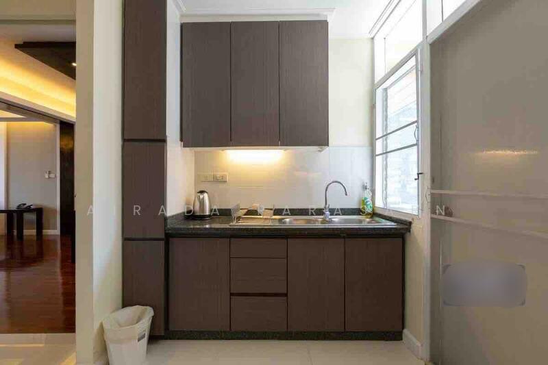 Krystal Court, Bangkok, 23 Soi Sukhumvit 7, Khlongtoei Nua, Watthana, Bangkok, 2 Bedrooms, 166 sqm, Condo For Rent, by Airada Parasarn, 500113120 - DDproperty.com