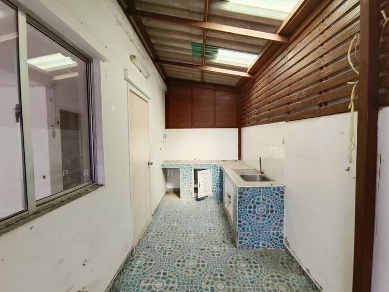 Baan Pruksa 77 Suksawat-Kanchanapisek, Samut Prakan, Laem Fa Pha, Phra Samut Jadee, Samut Prakan, 3 Bedrooms, 100 sqm, Townhouse For Sale, by The Best Property สร้อย, 500113168 - DDproperty.com