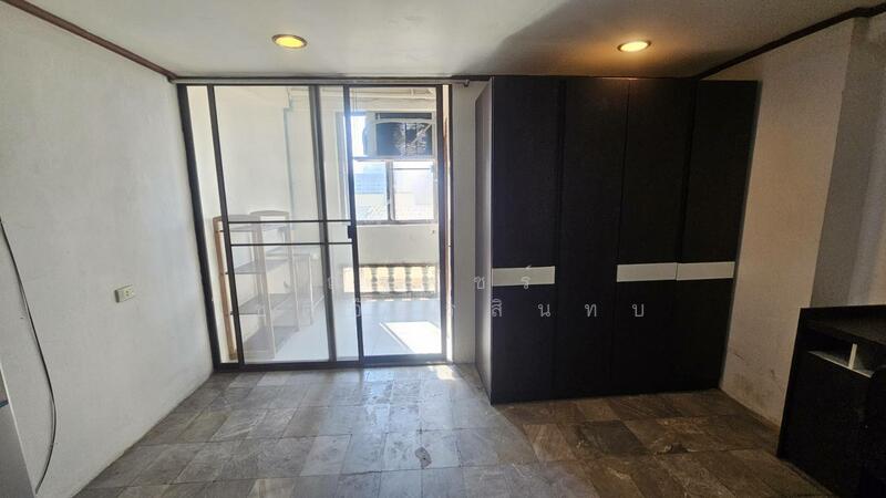 For Rent - Merlin Tower, Bangkok