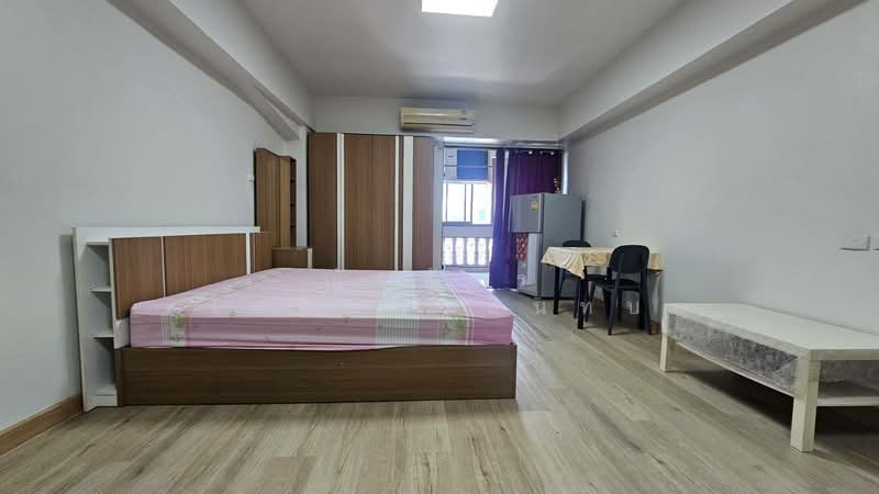 Merlin Tower : เมอร์ลินทาวเวอร์, กรุงเทพ, ซอยนราธิวาสราชนครินทร์ 14, ทุ่งวัดดอน, สาทร, กรุงเทพ, 40 ตร.ม., คอนโด ให้เช่า, โดย ณัฐพัชร์ โชติอัครสินทบ, 500113173 - DDproperty.com