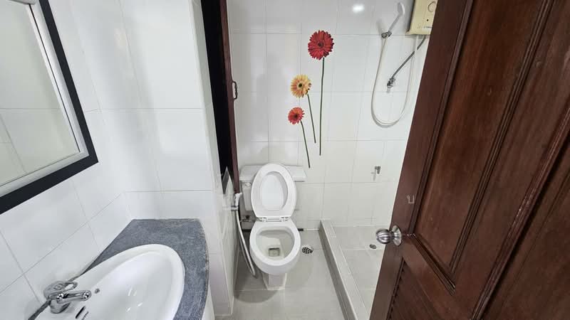 Merlin Tower : เมอร์ลินทาวเวอร์, กรุงเทพ, ซอยนราธิวาสราชนครินทร์ 14, ทุ่งวัดดอน, สาทร, กรุงเทพ, 40 ตร.ม., คอนโด ให้เช่า, โดย ณัฐพัชร์ โชติอัครสินทบ, 500113173 - DDproperty.com