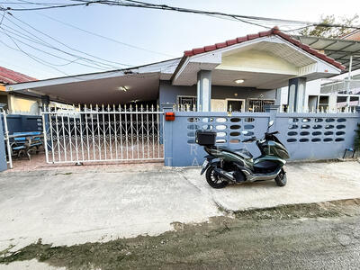 ขาย - Detached House for Sale in East Pattaya Khao Noi Area, ชลบุรี