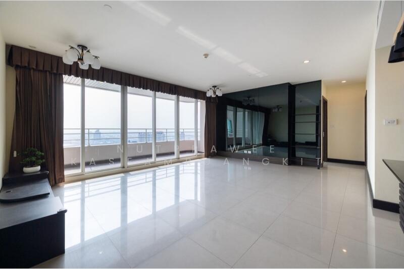 Watermark Chaophraya, Bangkok, Soi Charoennakorn 39-41, Charoennakorn Road, Bang Lam Phu Lang, Khlong San, Bangkok, 3 Bedrooms, 145 sqm, Condo For Sale, by Nutprawee Kaseamruangkit, 500113395 - DDproperty.com