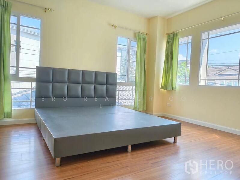 For Sale or Rent Detached House in Mantana Rama 9 - Srinakarin in Hua Mak, Bangkok bre25024, Bangkok, Hua Mak, Bang Kapi, Bangkok, 5 Bedrooms, 300 sqm, Single Detached House For Sale, by Hero Realtor Co., Ltd., 500113407 - DDproperty.com