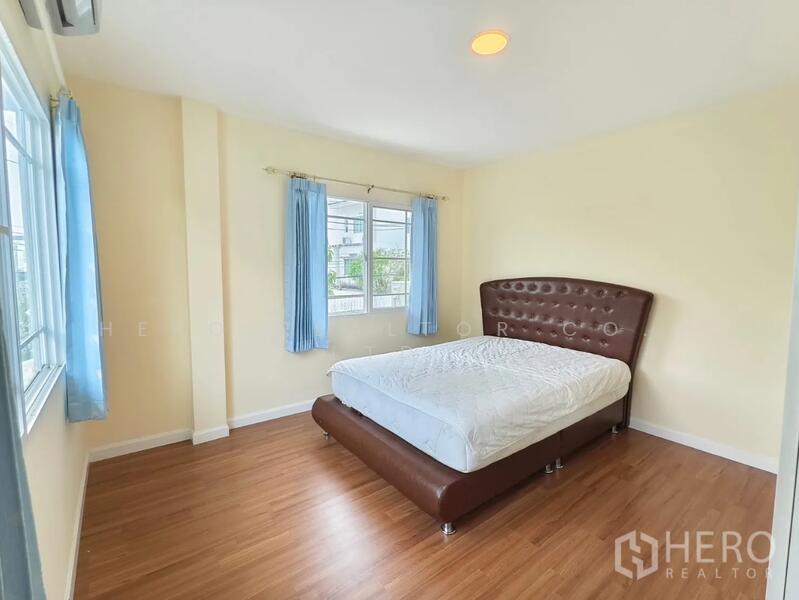 For Sale or Rent Detached House in Mantana Rama 9 - Srinakarin in Hua Mak, Bangkok bre25024, Bangkok, Hua Mak, Bang Kapi, Bangkok, 5 Bedrooms, 300 sqm, Single Detached House For Sale, by Hero Realtor Co., Ltd., 500113407 - DDproperty.com