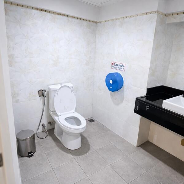 ให้เช่าอาคาร Modern Contemporary ริมถนนทองหล่อ, กรุงเทพ, ทองหล่อ, คลองเตย, คลองเตย, กรุงเทพ, 520 ตร.ม., กิจการ ให้เช่า, โดย Teeradol Imamnuaysup, 500113444 - DDproperty.com