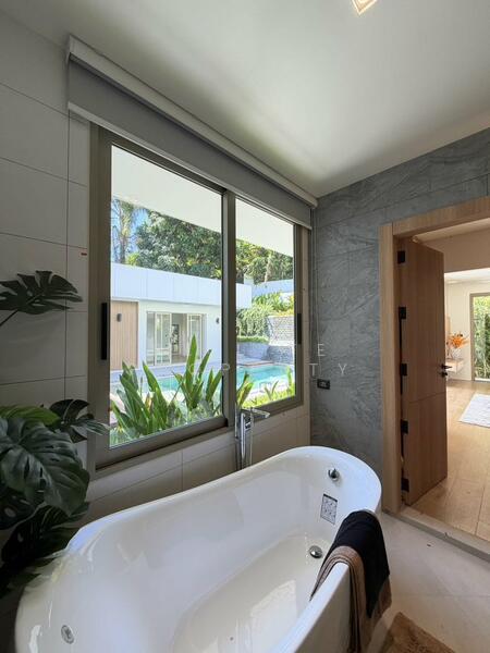 5R0773 Pool villa for rent 4 bedroom 6 bathroom 280,000/month at kathu have fully furnished, Phuket, Kathu, Kathu, Phuket, 4 Bedrooms, 450 sqm, Villa For Rent, by PK LIFE Property, 500113541 - DDproperty.com