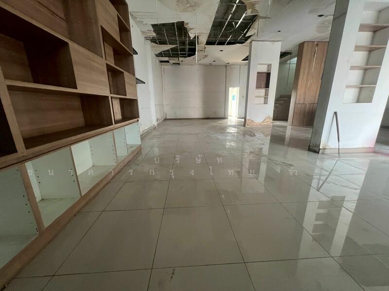 For Sale - อาคารพาณิชย์ 56/21,56/22 ตำบลคลองสี่ อำเภอคลองหลวง จังหวัด ปทุมธานี, Pathum Thani