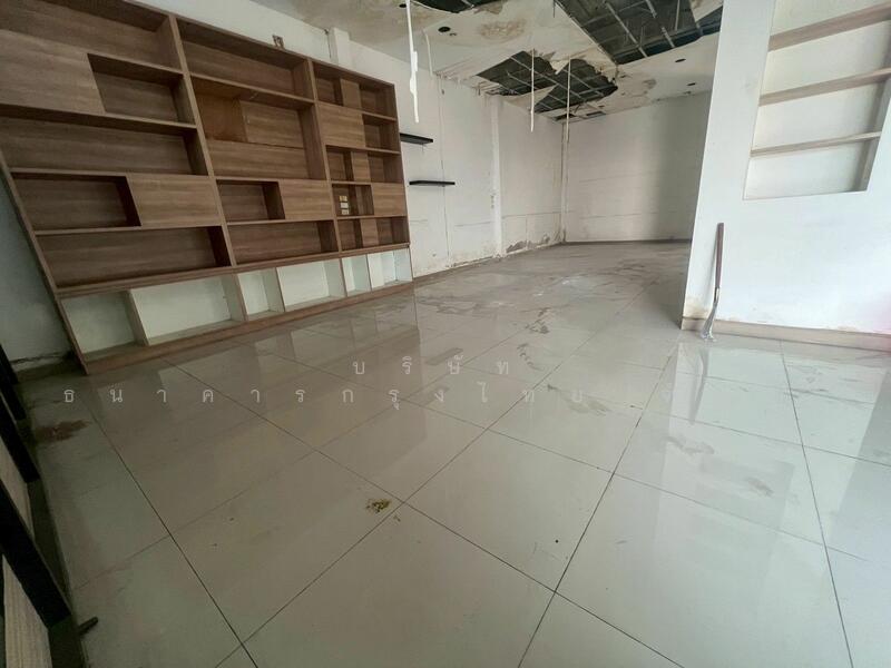 ขาย - อาคารพาณิชย์ 56/21,56/22 ตำบลคลองสี่ อำเภอคลองหลวง จังหวัด ปทุมธานี, ปทุมธานี