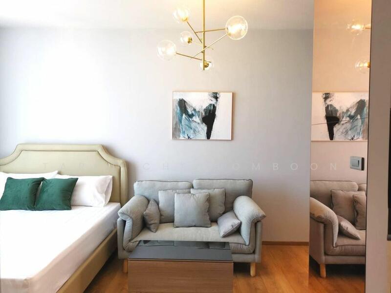 Park Origin Phrom Phong (Park 24), Bangkok, 68 Soi Sukhumvit 24, Khong Tan, Khlong Toei, Bangkok, 1 Bedroom, 30 sqm, Condo For Sale, by Tarit Chinsomboon, 500113619 - DDproperty.com