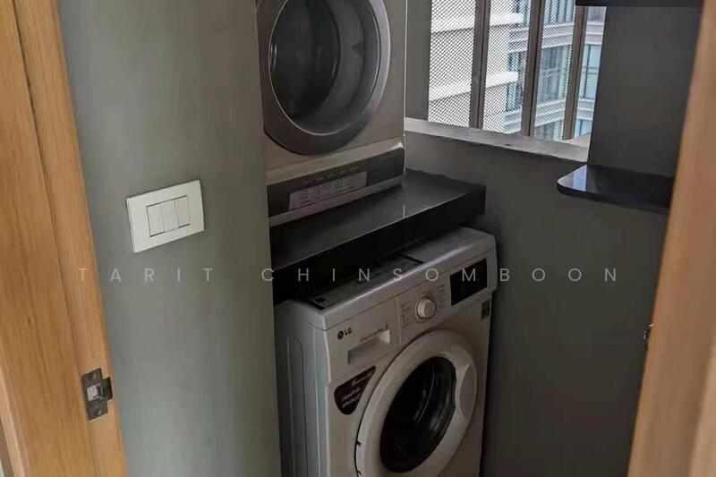 The Emporio Place, Bangkok, 93 Soi Sukhumvit 24, Sukhumvit Road, Khong Tan, Khlong Toei, Bangkok, 2 Bedrooms, 105 sqm, Condo For Rent, by Tarit Chinsomboon, 500113691 - DDproperty.com
