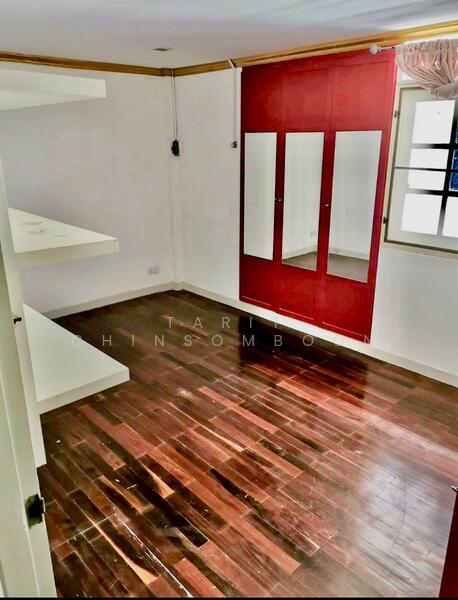 ขาย - บ้าน 4-ห้องนอน, กรุงเทพ