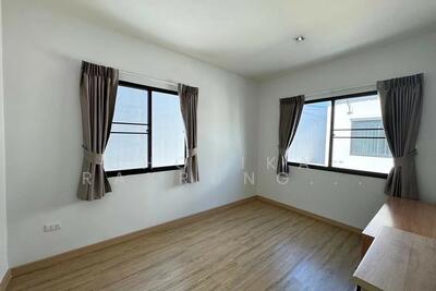 ขาย - Sena Village Ramindra KM 9 : เสนา วิลเลจ รามอินทรา กม.9, กรุงเทพ