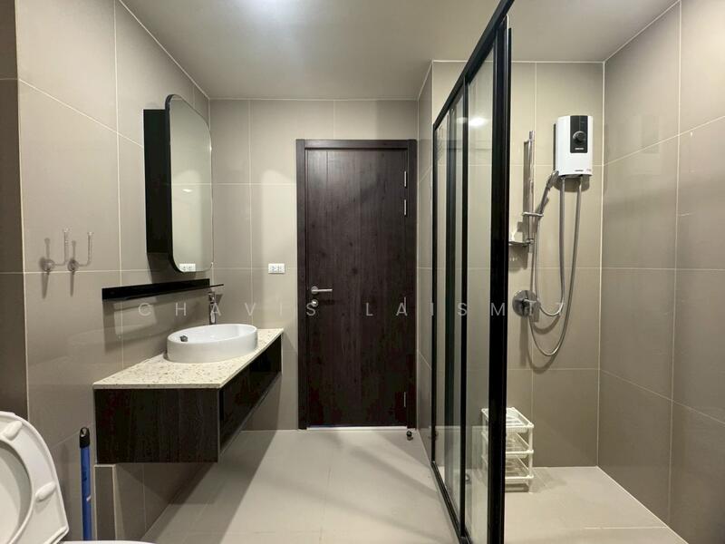 XT Huaikhwang, Bangkok, 244 Ratchadaphisek Road, Huai Khwang, Huai Khwang, Bangkok, 1 Bedroom, 35 sqm, Condo For Rent, by Chavis Laismit, 500113867 - DDproperty.com