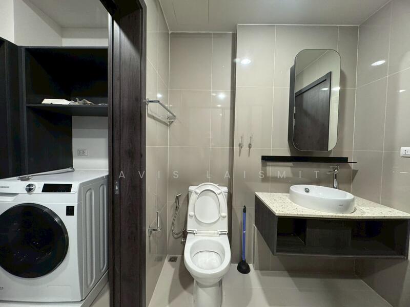 XT Huaikhwang, Bangkok, 244 Ratchadaphisek Road, Huai Khwang, Huai Khwang, Bangkok, 1 Bedroom, 35 sqm, Condo For Rent, by Chavis Laismit, 500113867 - DDproperty.com