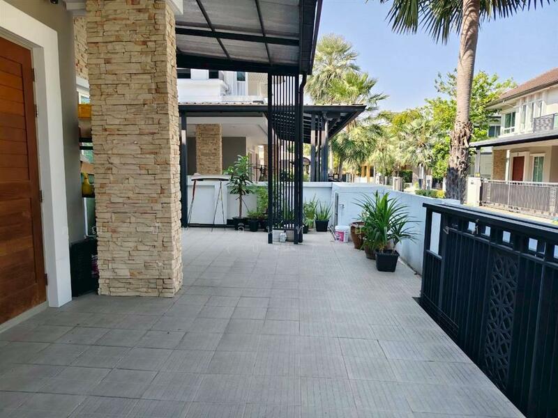 Grand Bangkok Boulevard Rama 9-Krungthepkreetha, Bangkok, Srinakarin-Romklao Road, Saphan Sung, Saphan Sung, Bangkok, 5 Bedrooms, 280 sqm, Single Detached House For Sale, by คุณ ปั่น อินทะอุ่นวงศ์ (ปั่น), 500113896 - DDproperty.com