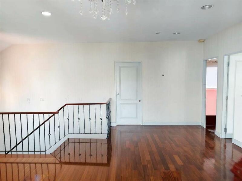 Grand Bangkok Boulevard Rama 9-Krungthepkreetha, Bangkok, Srinakarin-Romklao Road, Saphan Sung, Saphan Sung, Bangkok, 5 Bedrooms, 280 sqm, Single Detached House For Sale, by คุณ ปั่น อินทะอุ่นวงศ์ (ปั่น), 500113896 - DDproperty.com