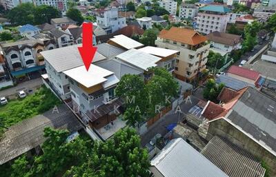 ขาย - ทาวน์เฮ้าส์ 4-ห้องนอน, กรุงเทพ