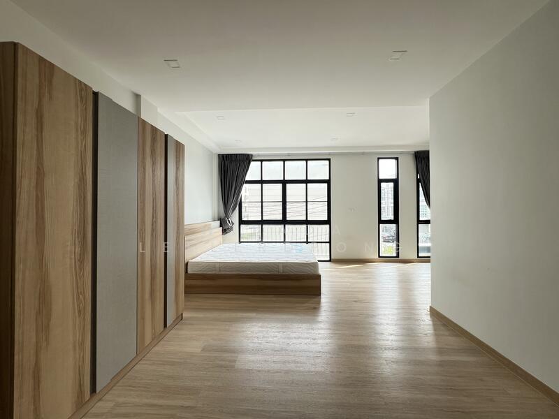 For Sale - Eternity Town Primrose Vacharaphol, Bangkok