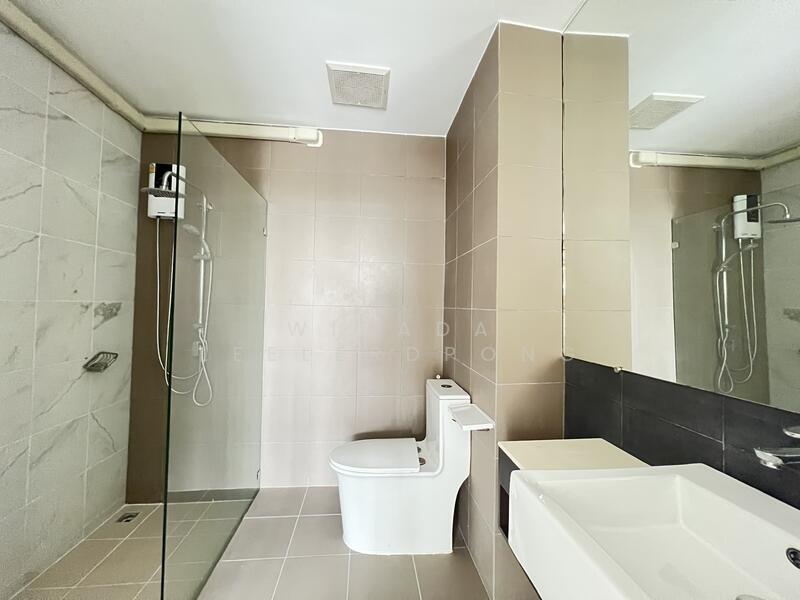 ขาย - Eternity Town Primrose Vacharaphol : อิเธอร์นิตี้ ทาวน์ พริมโรส วัชรพล, กรุงเทพ