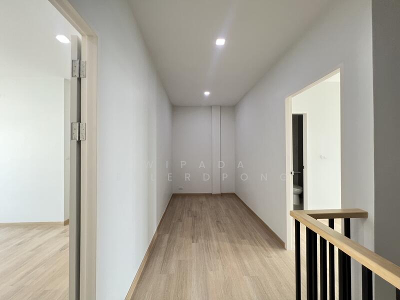 For Sale - Eternity Town Primrose Vacharaphol, Bangkok