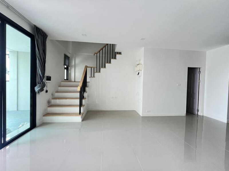 For Sale - Eternity Town Primrose Vacharaphol, Bangkok