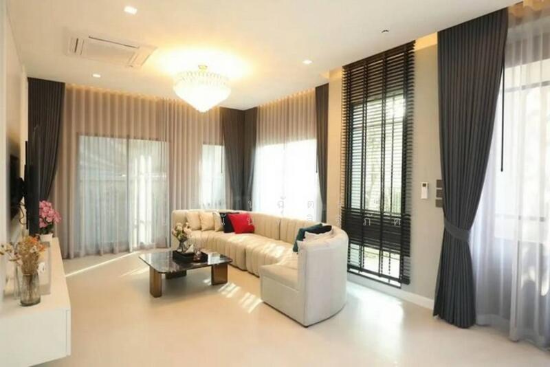 Grand Bangkok Boulevard Krungthepkritha, Bangkok, Srinakarin-Romklao Road, Khlong Sam Prawet, Lat Krabang, Bangkok, 5 Bedrooms, 604 sqm, Single Detached House For Sale, by รัตนฉัตร์ ชยานันท์สิริภัค, 500114356 - DDproperty.com