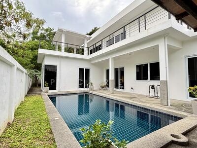 ขาย - ขายวิลล่า 4 ห้องนอน วิวสระว่ายน้ำ ในบางเสร่, ชลบุรี