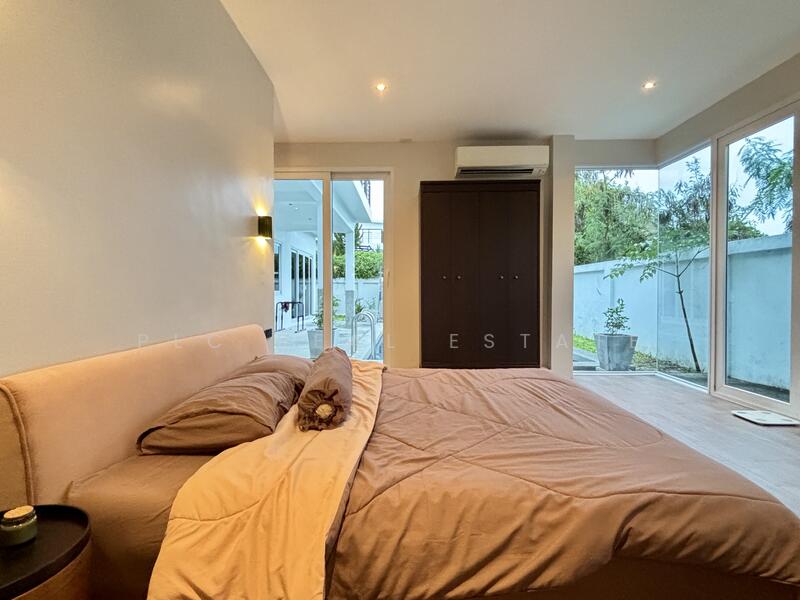 4 Bedroom Pool View Villa for sale in Bang Saray, Chon Buri (Pattaya), Bang Lamung, Bang Lamung (Pattaya), Chon Buri (Pattaya), 4 Bedrooms, 512 sqm, Villa For Sale, by PLC Real Estate, 500114506 - DDproperty.com