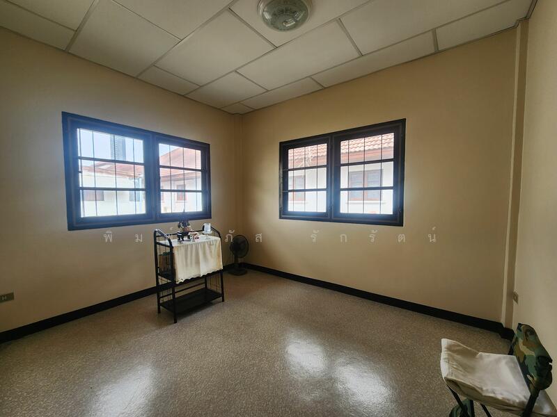 For Sale - Suetrong Rattanathibet Village, Nonthaburi