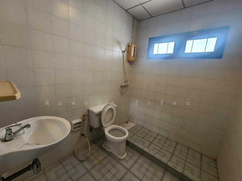 For Sale - Suetrong Rattanathibet Village, Nonthaburi