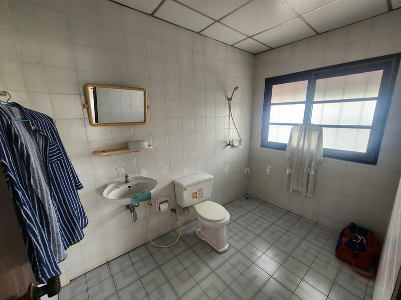 ขาย - หมู่บ้านซื่อตรง รัตนาธิเบศร์ : Suetrong Rattanathibet Village, นนทบุรี