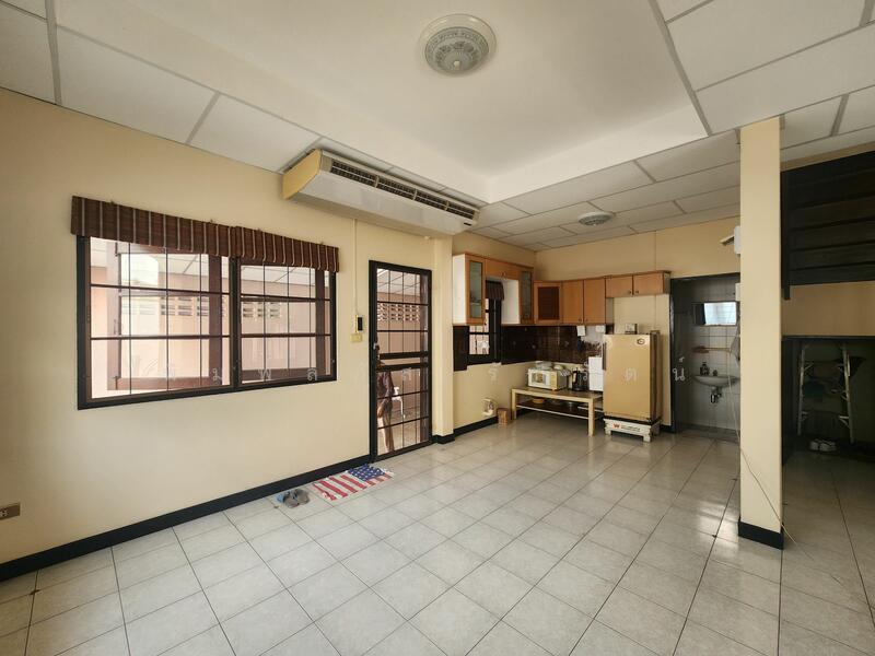 For Sale - Suetrong Rattanathibet Village, Nonthaburi