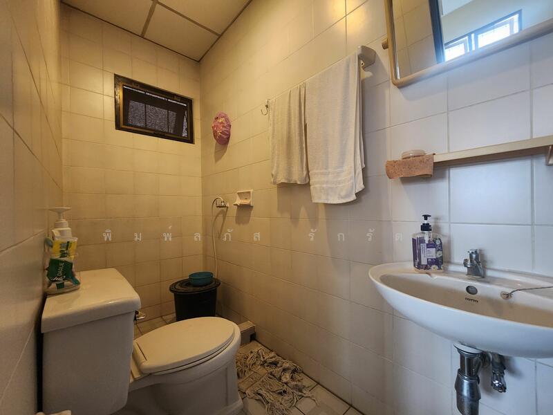 For Sale - Suetrong Rattanathibet Village, Nonthaburi